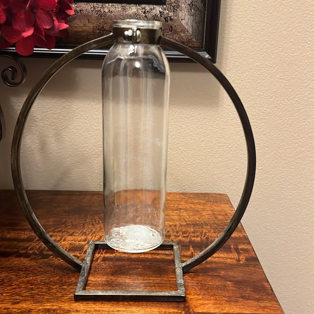 Budvase ~ Metal and Glass Budvase, EUC